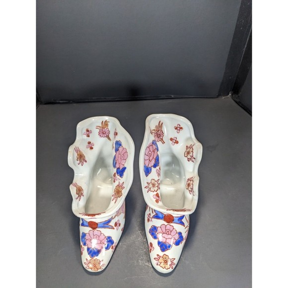 Vtg Set of 2 Porcelain Blue Pink Ruffle Victorian Style Shoe Boot Vase Planter - Picture 6 of 9